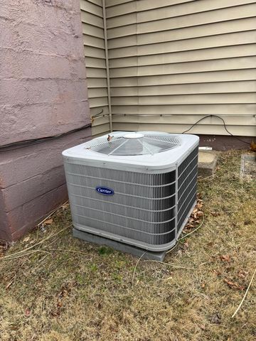 S 2031 Carpenter DR, Covington, VA 24426