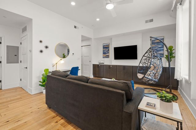 50 E Court Street, Cincinnati, OH 45202