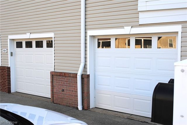 636 Tollis Pky, Broadview Heights, OH 44147