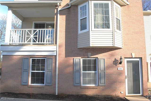 636 Tollis Pky, Broadview Heights, OH 44147