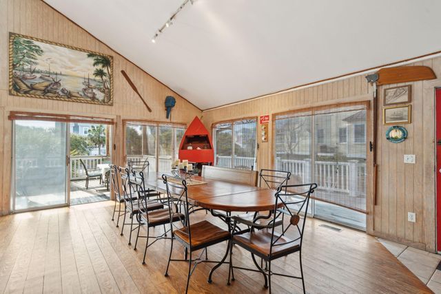 904 E Arctic Avenue, Folly Beach, SC 29439