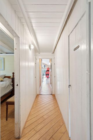 904 E Arctic Avenue, Folly Beach, SC 29439