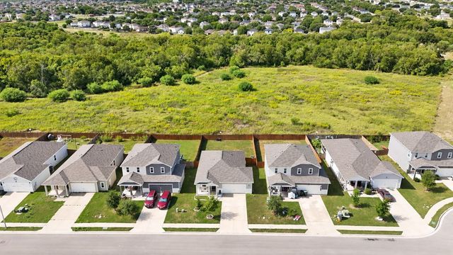 130 Satsuma LN, Kyle, TX 78640
