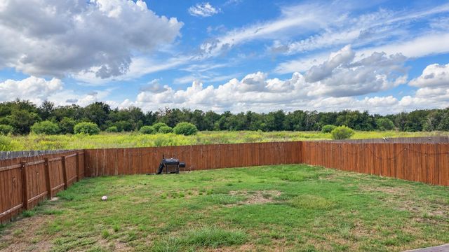 130 Satsuma LN, Kyle, TX 78640