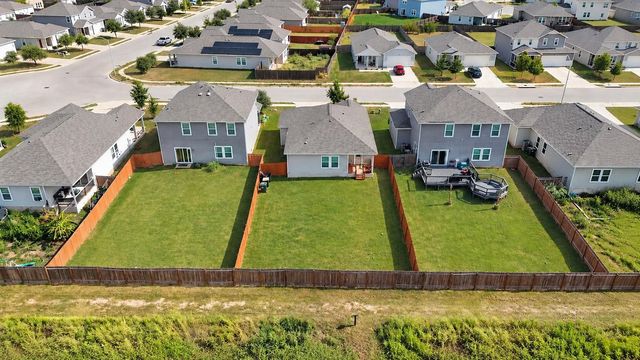 130 Satsuma LN, Kyle, TX 78640