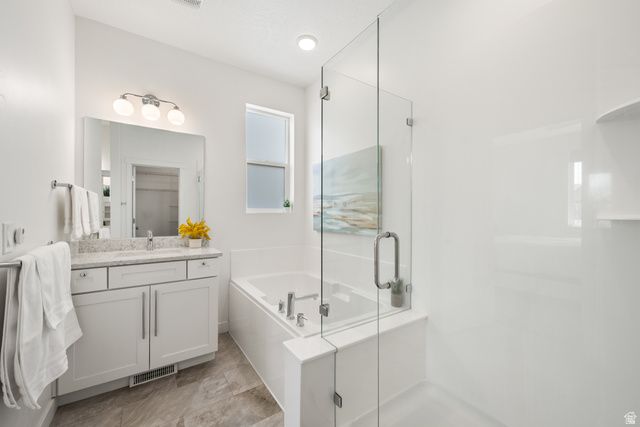 516 E FARMER ALUMNI DR, South Salt Lake, UT 84106