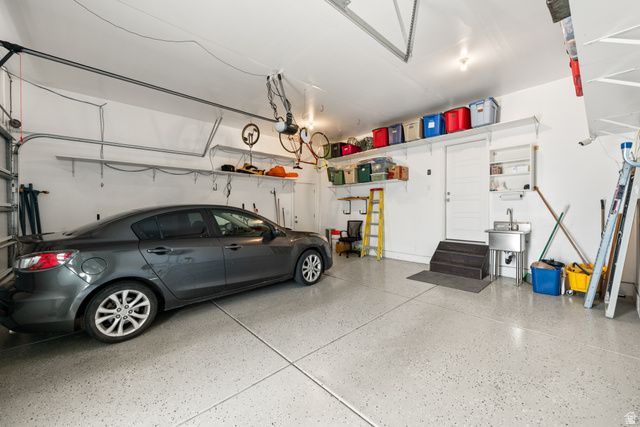 516 E FARMER ALUMNI DR, South Salt Lake, UT 84106