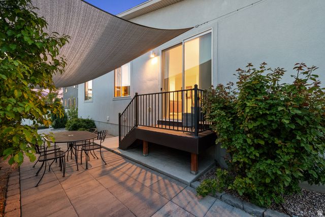 516 E FARMER ALUMNI DR, South Salt Lake, UT 84106