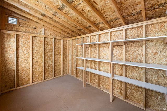 516 E FARMER ALUMNI DR, South Salt Lake, UT 84106