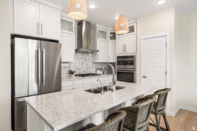 516 E FARMER ALUMNI DR, South Salt Lake, UT 84106