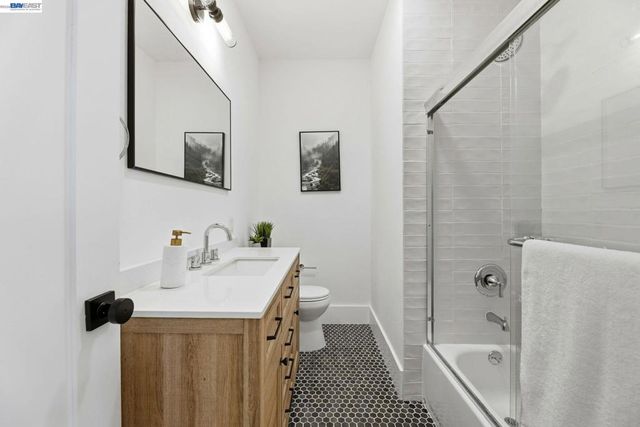 1834 8Th St, Alameda, CA 94501