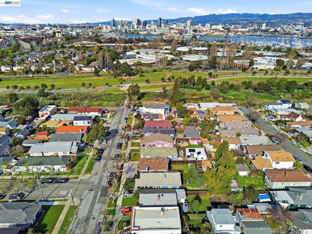 1834 8Th St, Alameda, CA 94501