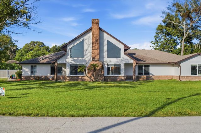 212 PLEASANT STREET, Lake Helen, FL 32744