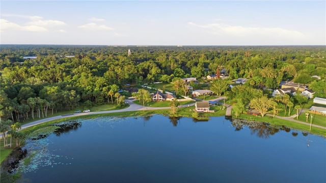 212 PLEASANT STREET, Lake Helen, FL 32744