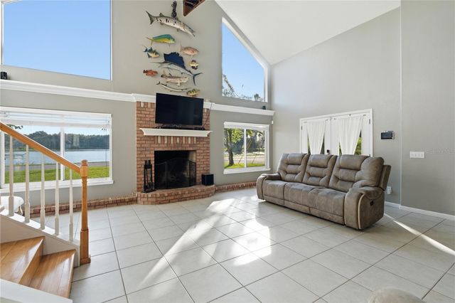 212 PLEASANT STREET, Lake Helen, FL 32744