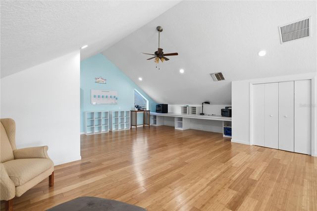 212 PLEASANT STREET, Lake Helen, FL 32744