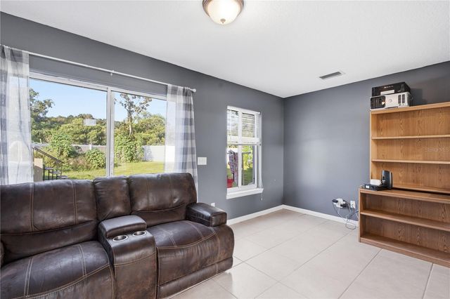 212 PLEASANT STREET, Lake Helen, FL 32744