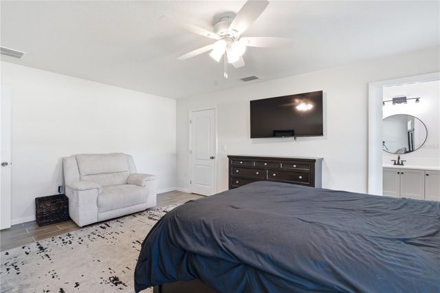 212 PLEASANT STREET, Lake Helen, FL 32744