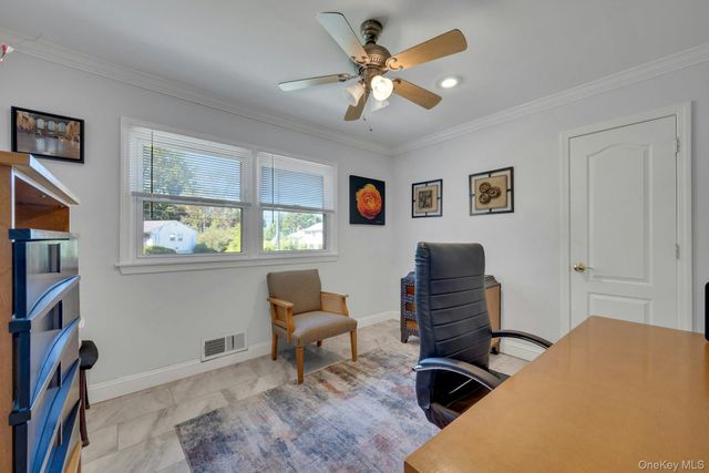 101 Windsor Oval, New Rochelle, NY 10805