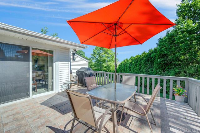 101 Windsor Oval, New Rochelle, NY 10805