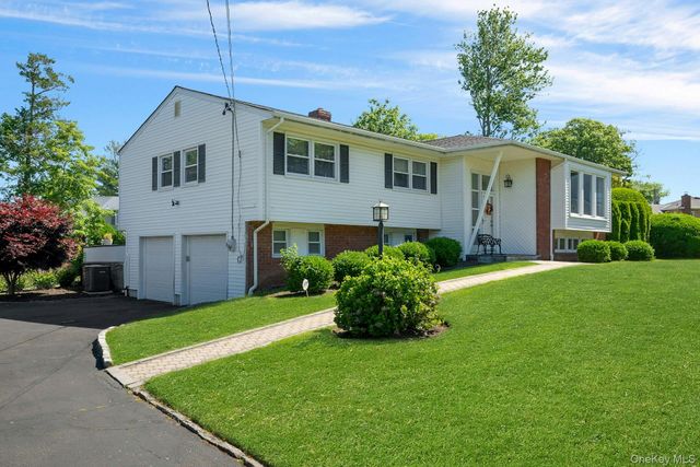 101 Windsor Oval, New Rochelle, NY 10805