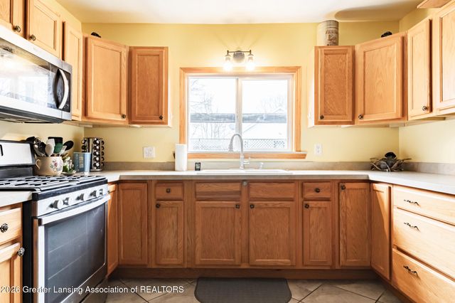 116 E First Street, Charlotte, MI 48813