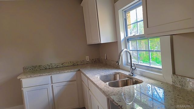 243 Arlington Road, Montgomery, AL 36105