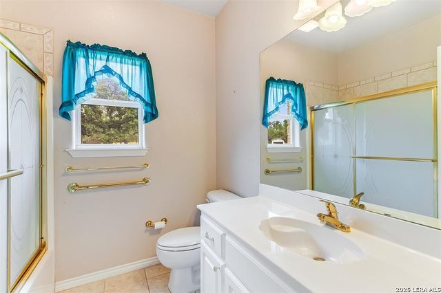 416 Highland Drive, Highland Haven, TX 78654