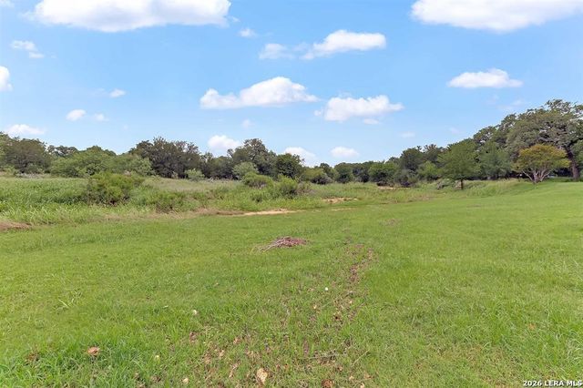 416 Highland Drive, Highland Haven, TX 78654