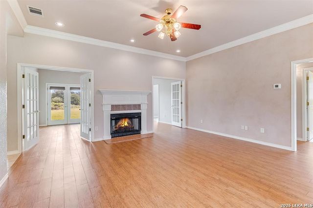 416 Highland Drive, Highland Haven, TX 78654