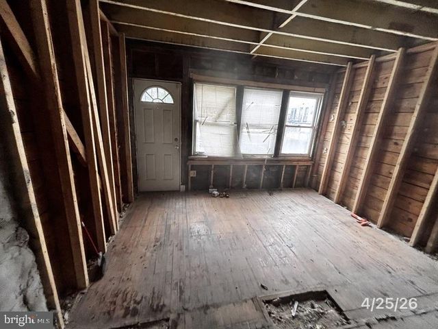 5113 8TH ST NW, Washington, DC 20011