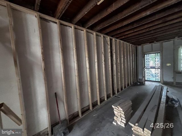 5113 8TH ST NW, Washington, DC 20011