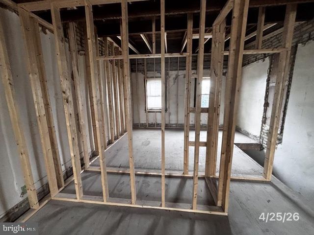 5113 8TH ST NW, Washington, DC 20011