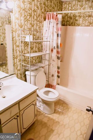 8943 Gatewood Circle, Jonesboro, GA 30238
