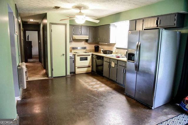 8943 Gatewood Circle, Jonesboro, GA 30238