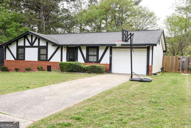 8943 Gatewood Circle, Jonesboro, GA 30238