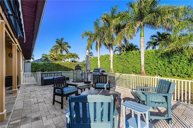 4841 SW 24th PL, Cape Coral, FL 33914