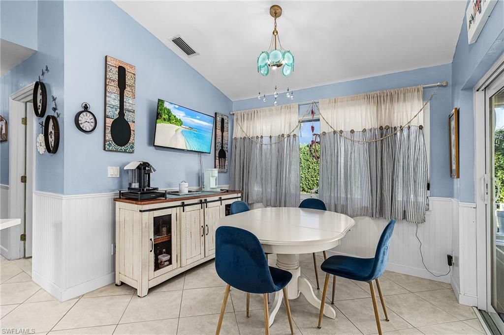 Image 11 of property listing at 4841 SW 24th PL, Cape Coral, FL 33914