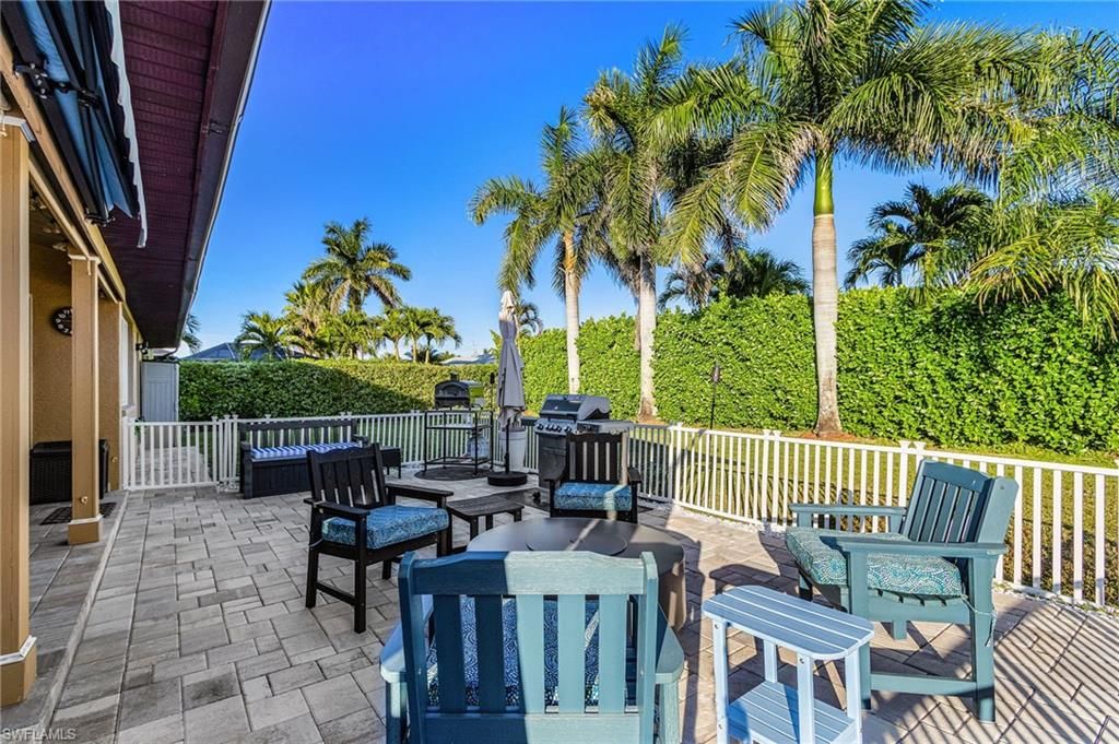 Image 28 of property listing at 4841 SW 24th PL, Cape Coral, FL 33914