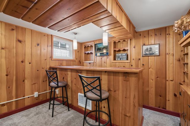 49 Sheridan Avenue S, Minneapolis, MN 55405