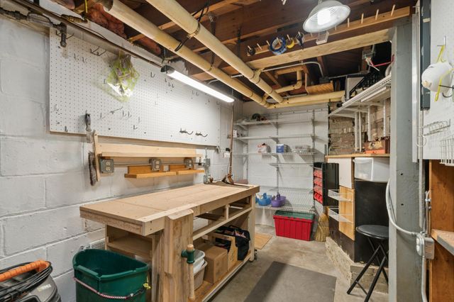 49 Sheridan Avenue S, Minneapolis, MN 55405