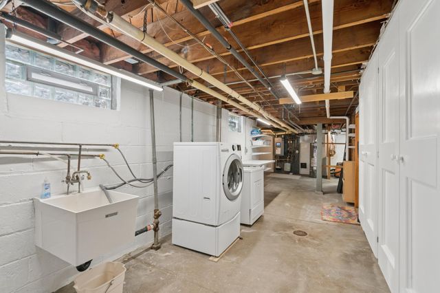 49 Sheridan Avenue S, Minneapolis, MN 55405