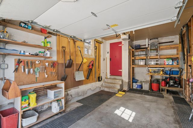 49 Sheridan Avenue S, Minneapolis, MN 55405