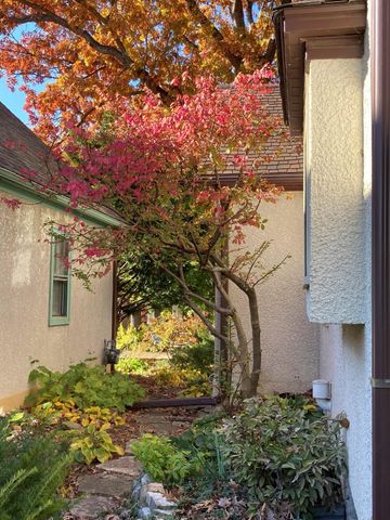 49 Sheridan Avenue S, Minneapolis, MN 55405