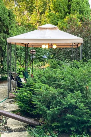 49 Sheridan Avenue S, Minneapolis, MN 55405