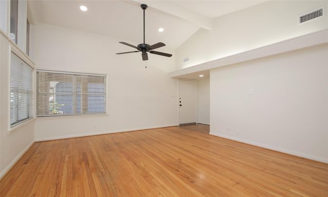 4609 Kinglet Street, Houston, TX 77035