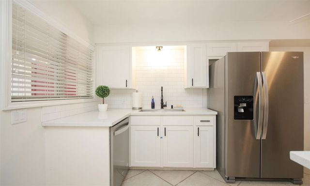 4609 Kinglet Street, Houston, TX 77035