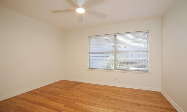 4609 Kinglet Street, Houston, TX 77035
