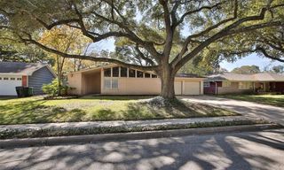 4609 Kinglet Street, Houston, TX 77035