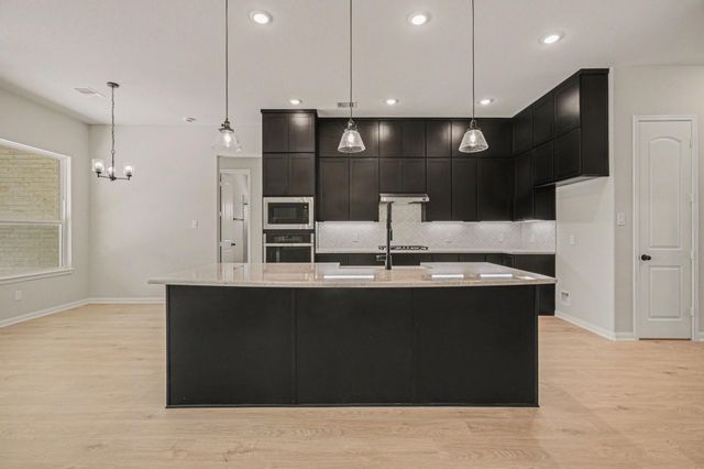 4512 Road 66112, Dayton, TX 77535